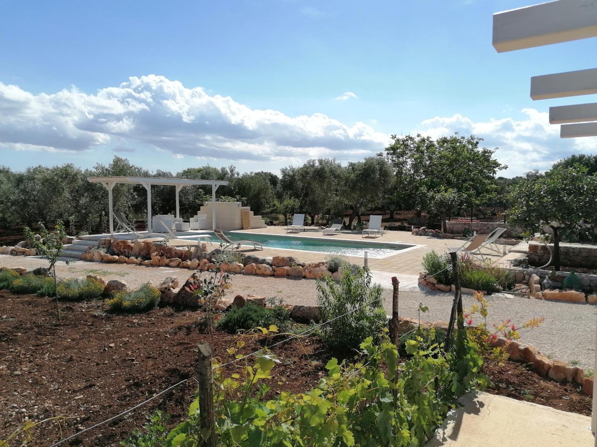 Gasthaus Trullo Del Sol Ceglie Messapica Exterior foto